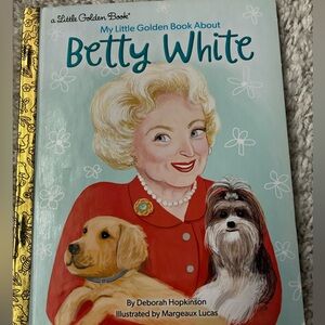🎆🎇3for$9Little Golden Book about Betty White